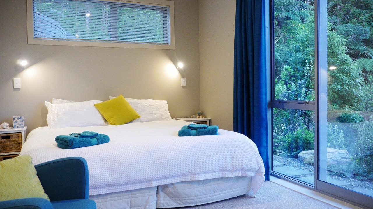 Kotare Ridge Bed & Breakfast Уаихи Екстериор снимка
